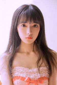 年轻的妺妺2中文字幕